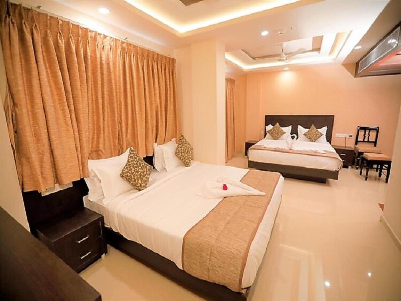 Geo Hotel Пондичери Екстериор снимка
